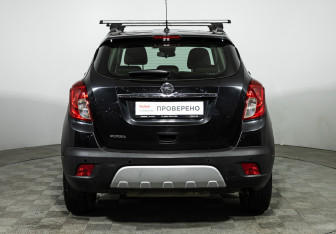 Подержанный автомобиль Opel Mokka 2014 года (6 фото)