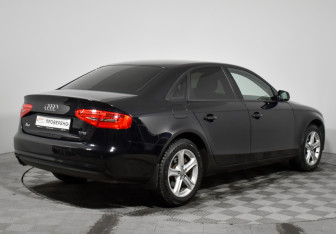 Подержанный автомобиль Audi A4 Sedan 2013 года (5 фото)