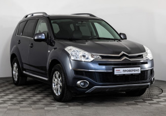 Подержанный автомобиль Citroen C-Crosser 2008 года (3 фото)