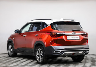 Подержанный автомобиль Kia Seltos 2020 года (5 фото)