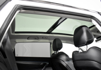 Подержанный автомобиль Geely Atlas Pro 2022 года (20 фото)