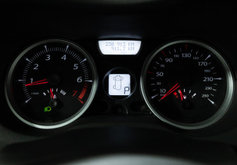 Подержанный автомобиль Renault Megane Sedan 2008 года (12 фото)