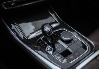 Подержанный автомобиль BMW X5 2019 года (24 фото)