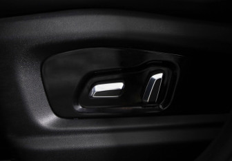 Подержанный автомобиль Omoda C5 2023 года (22 фото)