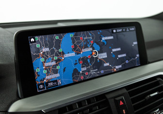 Подержанный автомобиль BMW X3 2019 года (15 фото)