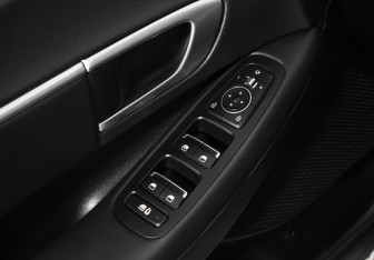 Подержанный автомобиль Hyundai Sonata 2021 года (16 фото)