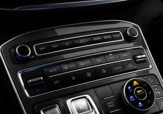 Подержанный автомобиль Hyundai Santa Fe 2021 года (18 фото)
