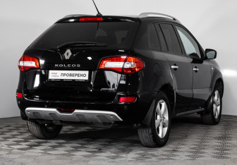 Подержанный автомобиль Renault Koleos 2008 года (5 фото)