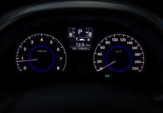 Подержанный автомобиль Hyundai Solaris Sedan 2014 года (14 фото)