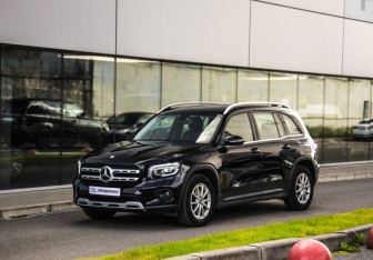 Подержанный автомобиль Mercedes-Benz GLB 2020 года (3 фото)