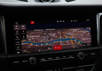 Подержанный автомобиль Porsche Macan 2019 года (18 фото)