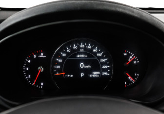 Подержанный автомобиль Kia Sorento 2018 года (11 фото)