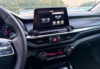 Подержанный автомобиль Kia Cerato Sedan 2020 года (13 фото)