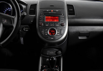 Подержанный автомобиль Kia Soul 2012 года (17 фото)