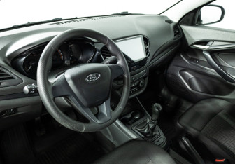 Подержанный автомобиль LADA (ВАЗ) Vesta Sedan 2020 года (11 фото)