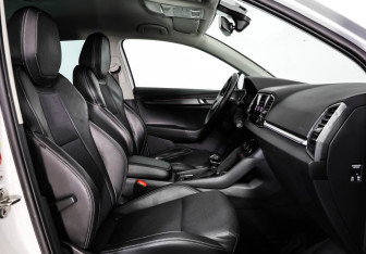 Подержанный автомобиль Skoda Karoq 2020 года (18 фото)