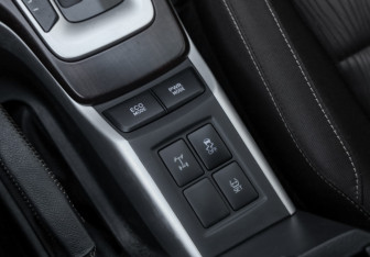 Подержанный автомобиль Toyota Fortuner 2019 года (19 фото)