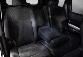 Подержанный автомобиль Nissan X-Trail 2013 года (18 фото)