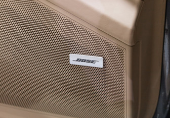 Подержанный автомобиль Porsche Cayenne 2020 года (27 фото)