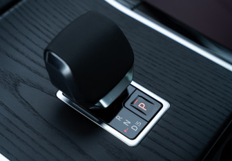 Новый Land Rover Range Rover Evoque 2025 (37 фото)