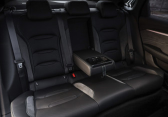 Подержанный автомобиль Geely Preface 2023 года (35 фото)