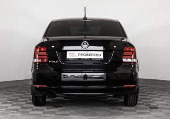 Подержанный автомобиль Volkswagen Polo Sedan 2019 года (6 фото)