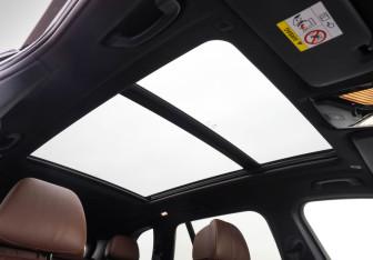 Подержанный автомобиль BMW X5 2019 года (32 фото)