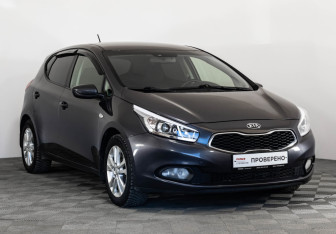 Подержанный автомобиль Kia Ceed Hatchback 2015 года (3 фото)