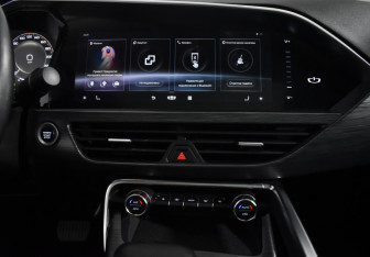 Подержанный автомобиль Geely Tugella 2021 года (17 фото)