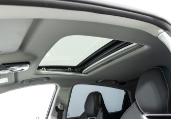 Подержанный автомобиль Москвич 6 2023 года (15 фото)