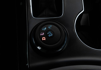 Подержанный автомобиль Ford Explorer 2019 года (21 фото)