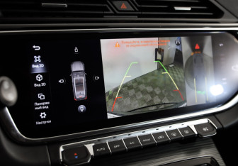 Подержанный автомобиль Geely Atlas Pro 2022 года (17 фото)