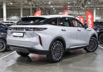 Подержанный автомобиль Exeed RX 2024 года (8 фото)