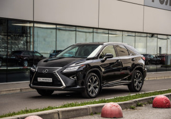 Подержанный автомобиль Lexus RX 2016 года (4 фото)