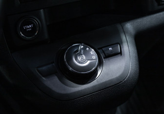 Подержанный автомобиль Toyota ProAce 2018 года (20 фото)