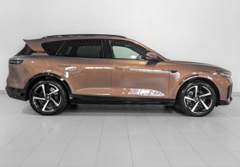 Новый Voyah Free 2025 (4 фото)