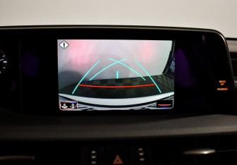 Подержанный автомобиль Lexus ES 2021 года (17 фото)