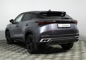 Подержанный автомобиль Omoda C5 2024 года (7 фото)