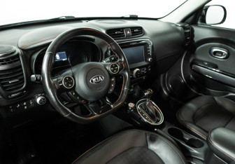 Подержанный автомобиль Kia Soul 2017 года (11 фото)