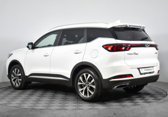 Подержанный автомобиль Chery Tiggo 7 Pro 2023 года (7 фото)