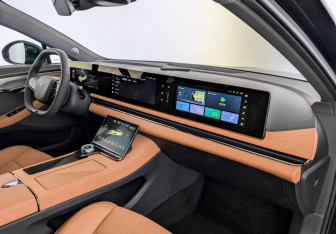 Новый Voyah Passion 2026 (9 фото)