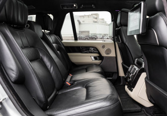 Подержанный автомобиль Land Rover Range Rover 2019 года (4 фото)