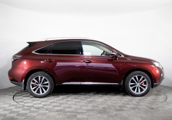 Подержанный автомобиль Lexus RX 2014 года (4 фото)