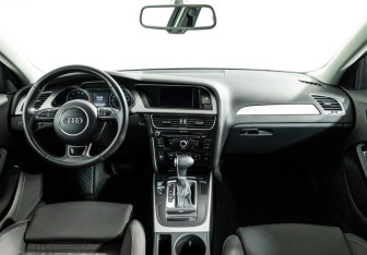 Подержанный автомобиль Audi A4 Sedan 2014 года (13 фото)