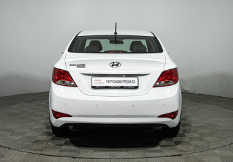 Подержанный автомобиль Hyundai Solaris Sedan 2016 года (6 фото)