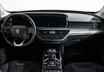 Подержанный автомобиль Hongqi HS5 2023 года (15 фото)
