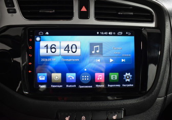 Подержанный автомобиль Kia Ceed Hatchback 2015 года (14 фото)