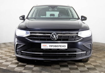 Подержанный автомобиль Volkswagen Tiguan 2021 года (2 фото)
