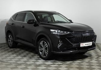 Подержанный автомобиль Haval F7 2022 года (3 фото)