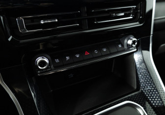 Подержанный автомобиль Haval M6 2023 года (17 фото)